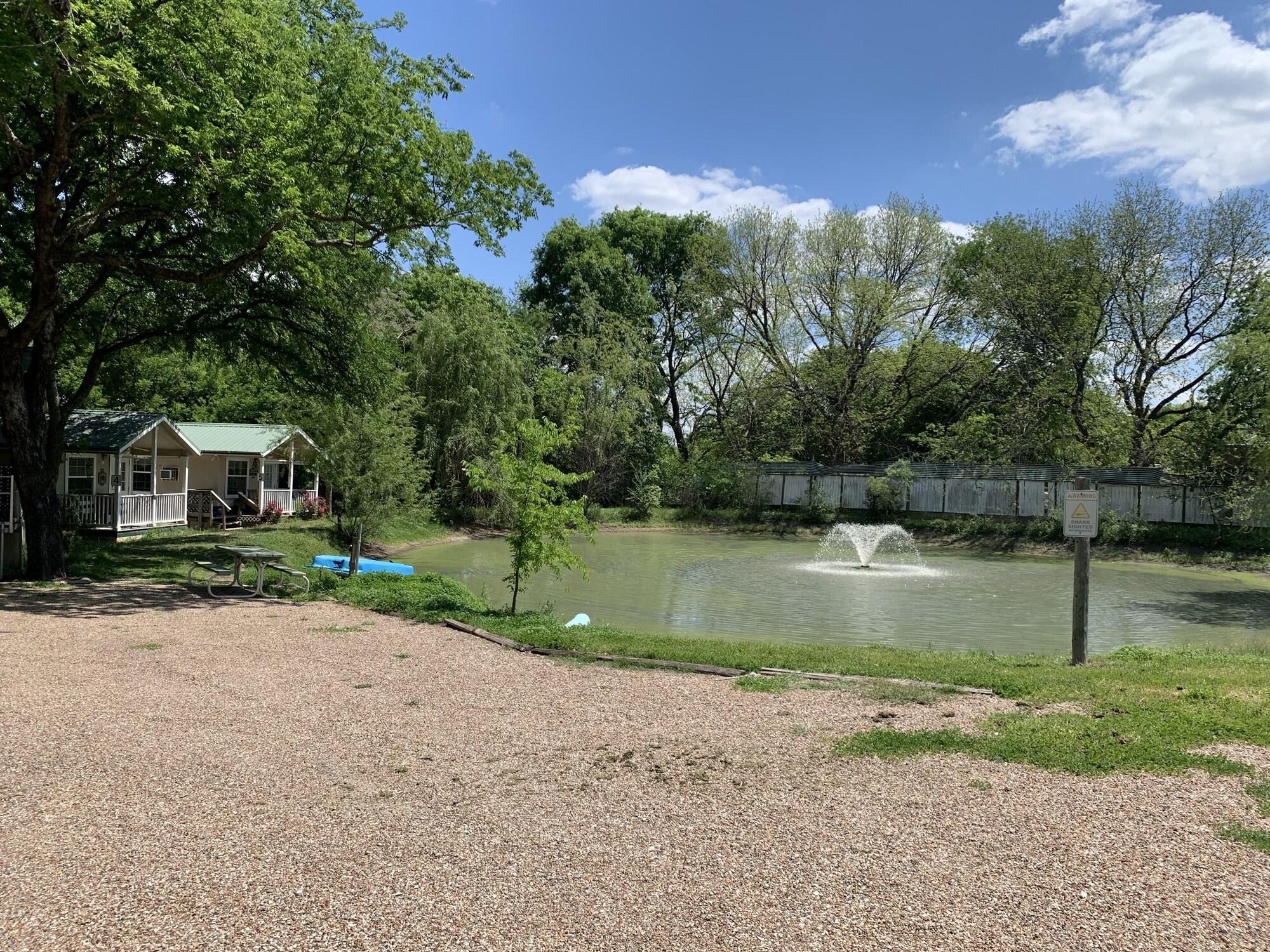 Varios Old Irish Inn