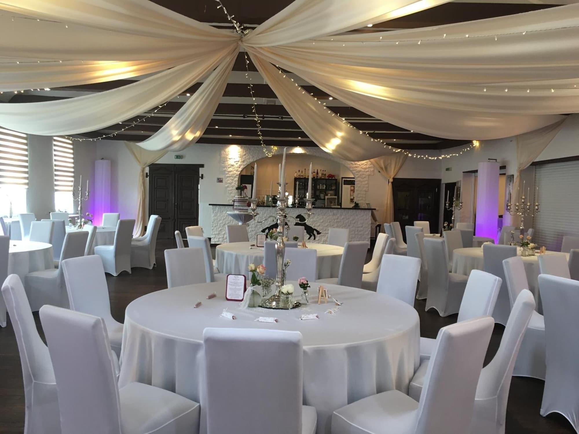Salón de Baile Hotel Schwarzes Ross