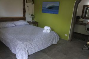 Alojamiento - Wild Waves Surf-House