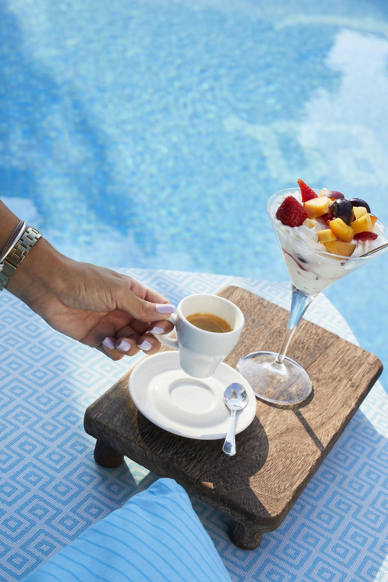 Bar/Salón Blue Sea Hotel