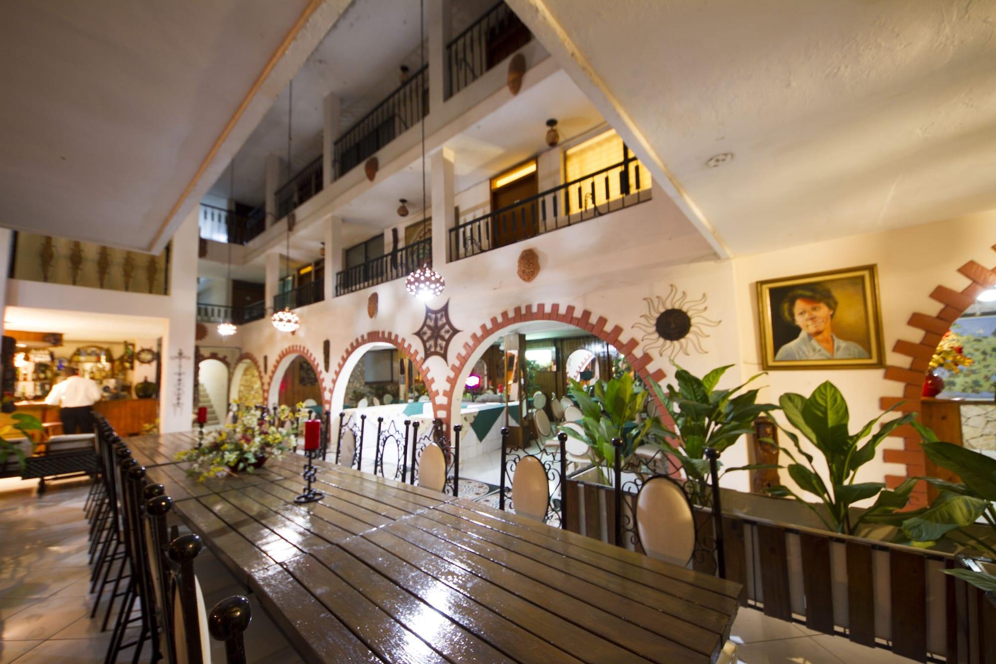 Restaurant Ideal Villa Hotel
