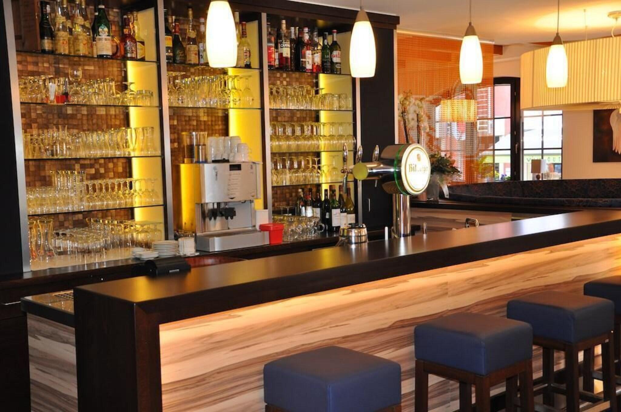 Bar/Salón Hotel Restaurant Zum Schwan