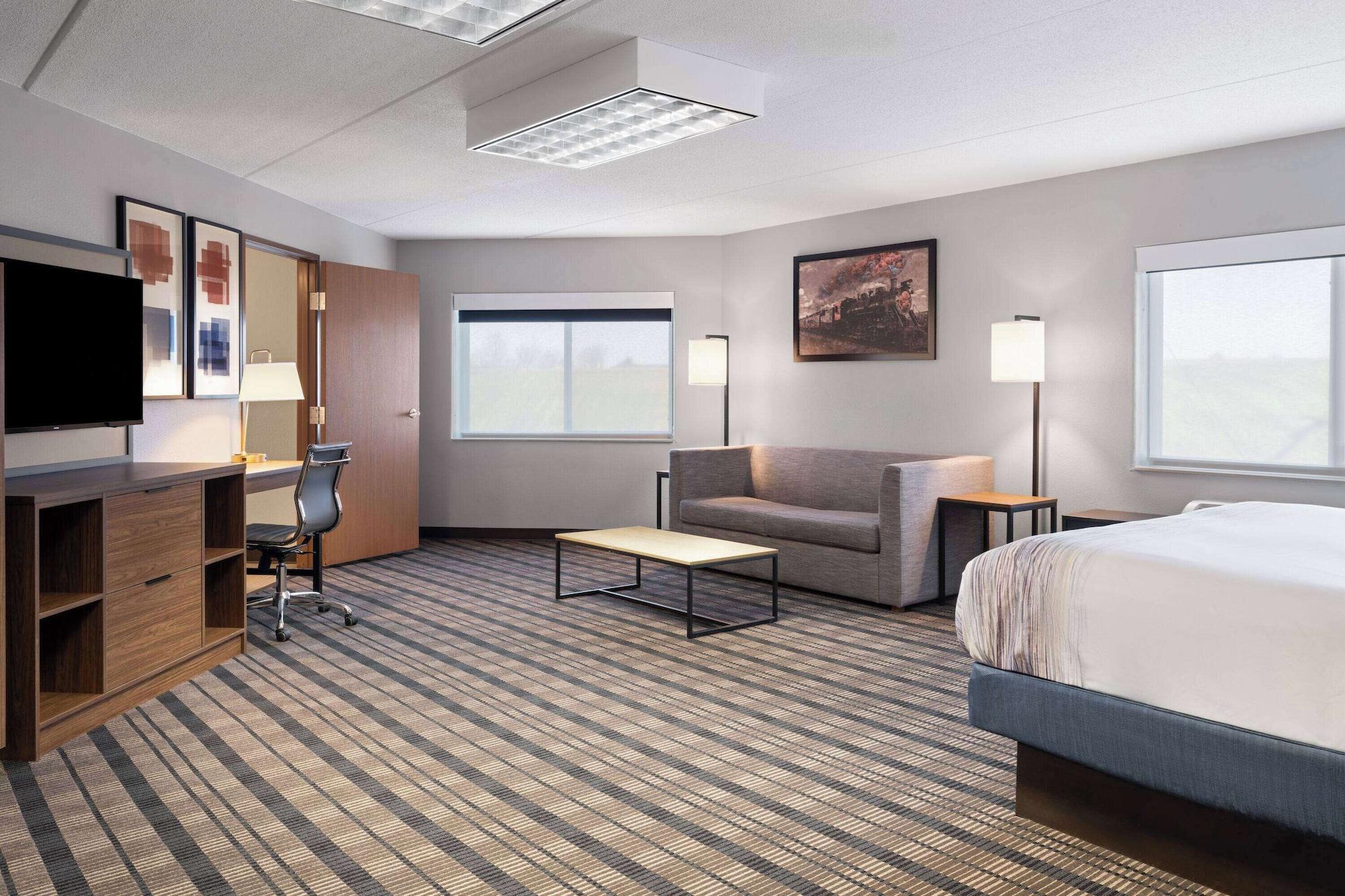 Habitación AmericInn by Wyndham Beaver Dam