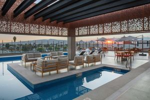 Alojamiento - DoubleTree by Hilton Celaya