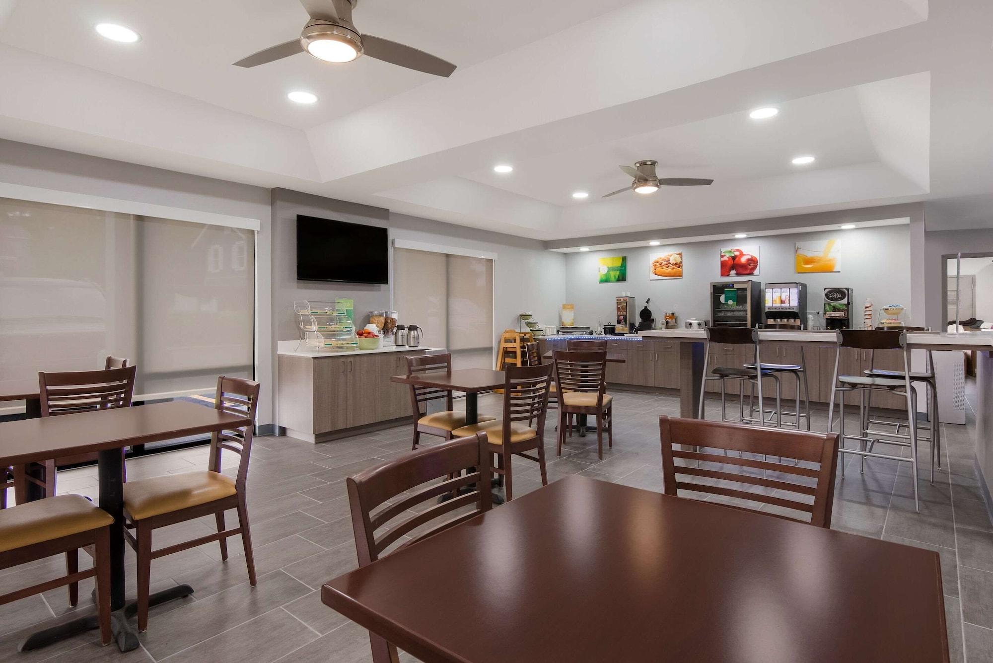Restaurant Quality Inn near Casinos and Convention Center