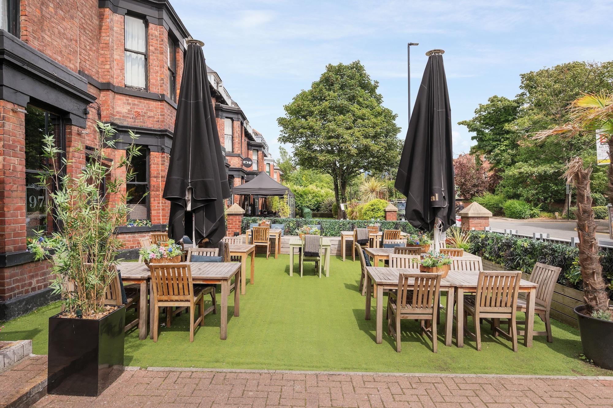 Vista Exterior Cairn Hotel Newcastle Jesmond