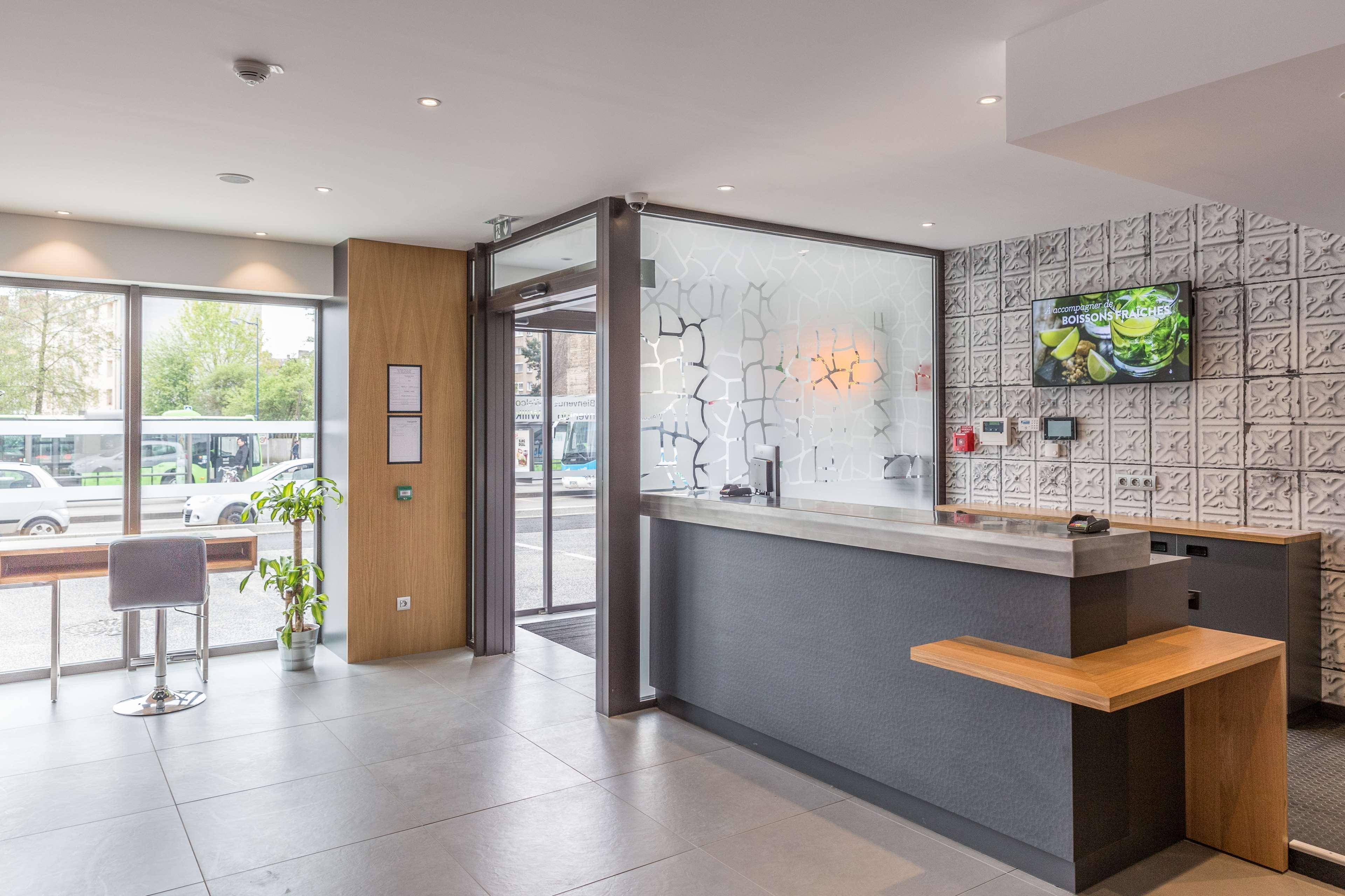 Vista Lobby Campanile PRIME - Metz Centre Gare