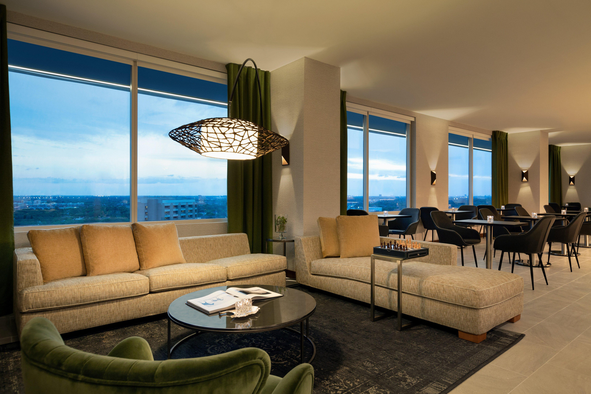 Vista Exterior InterContinental Houston by IHG