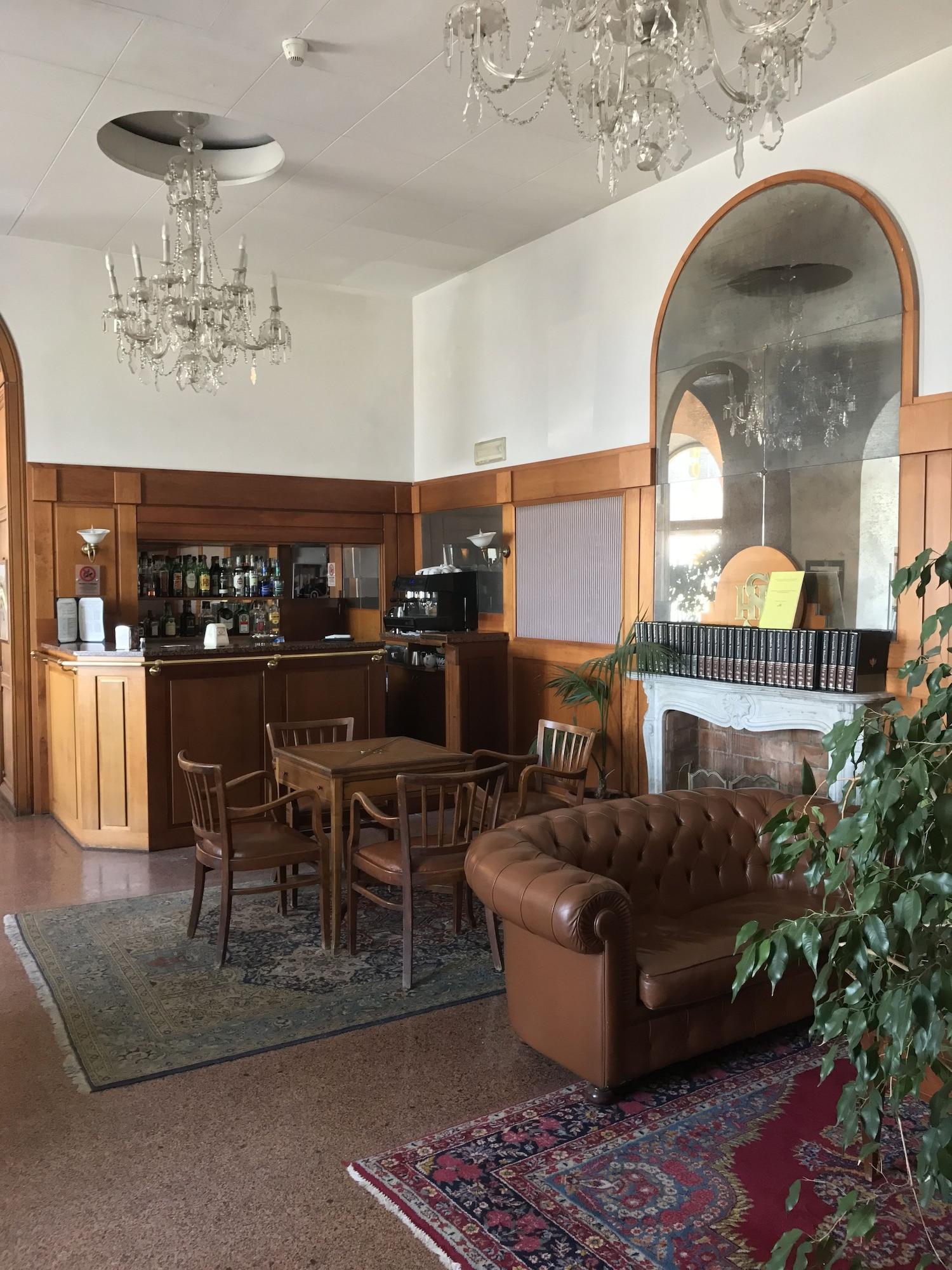 Bar/Salón Hotel Shelley e delle Palme, BW Signature Collection