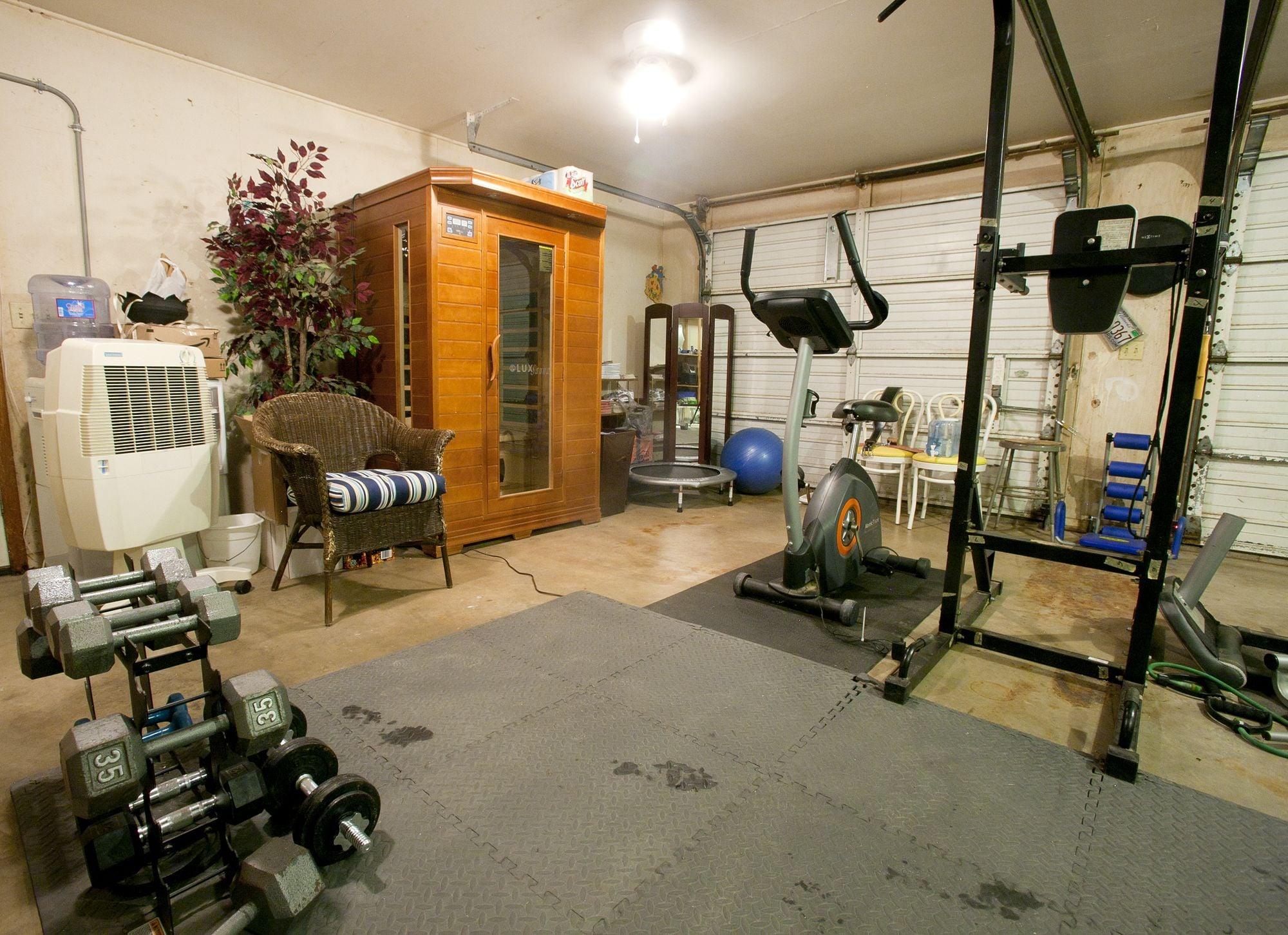 Gimnasio Vara Guest House