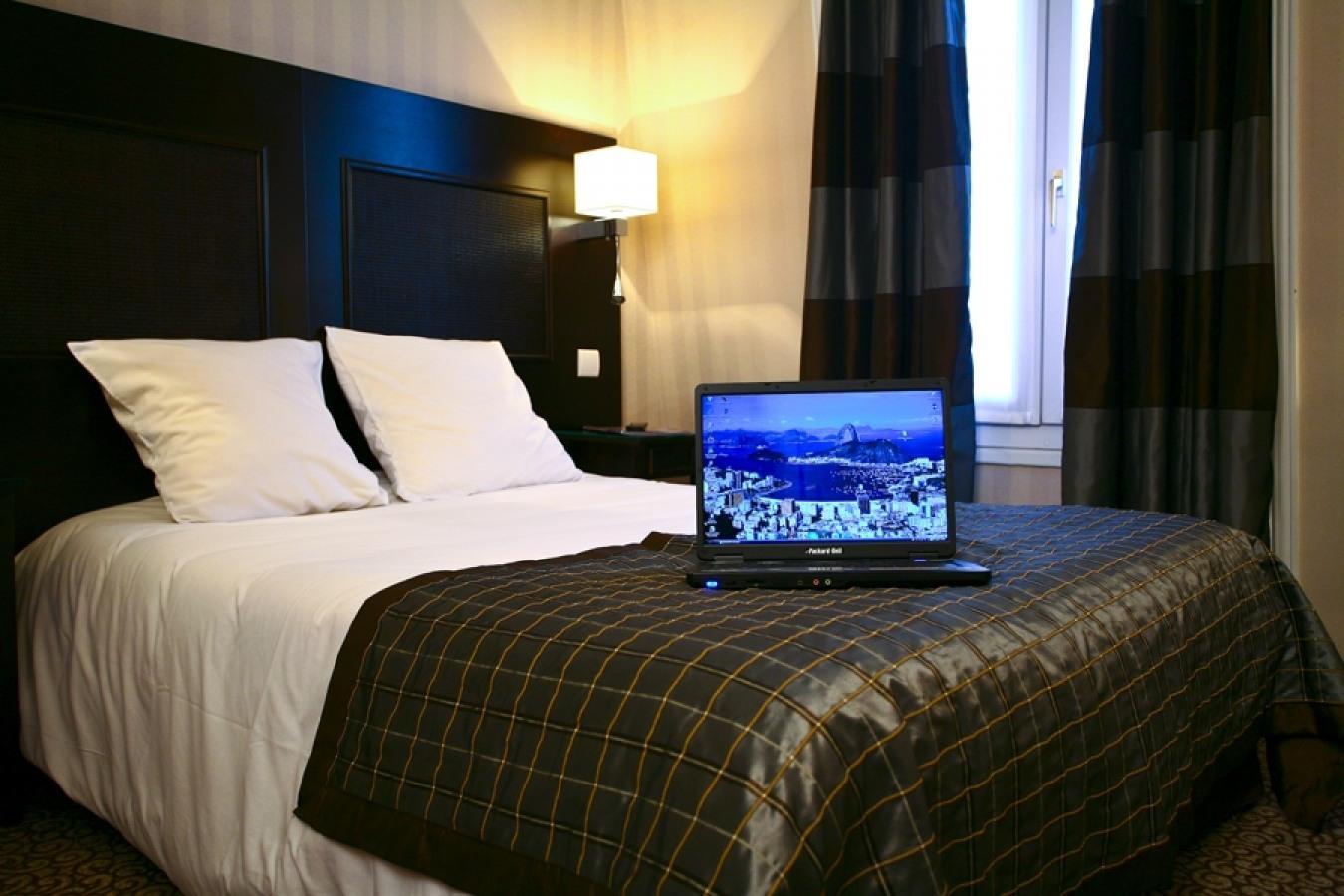 Vista Exterior Hotel Convention Montparnasse