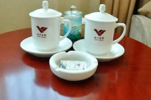 Alojamiento - Lin Yi Hotel