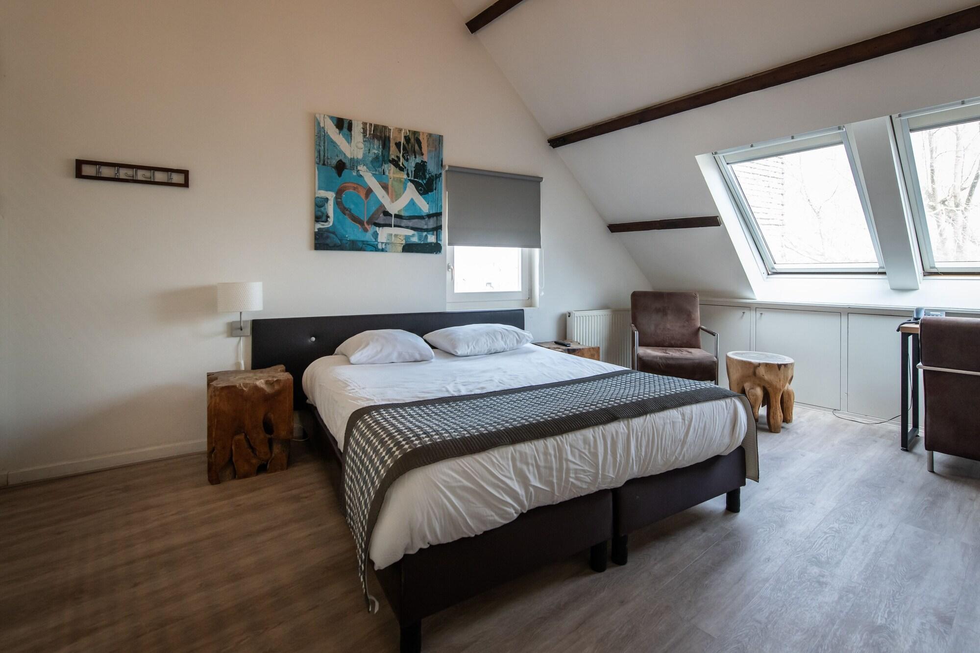 Varios Acostar Hotel