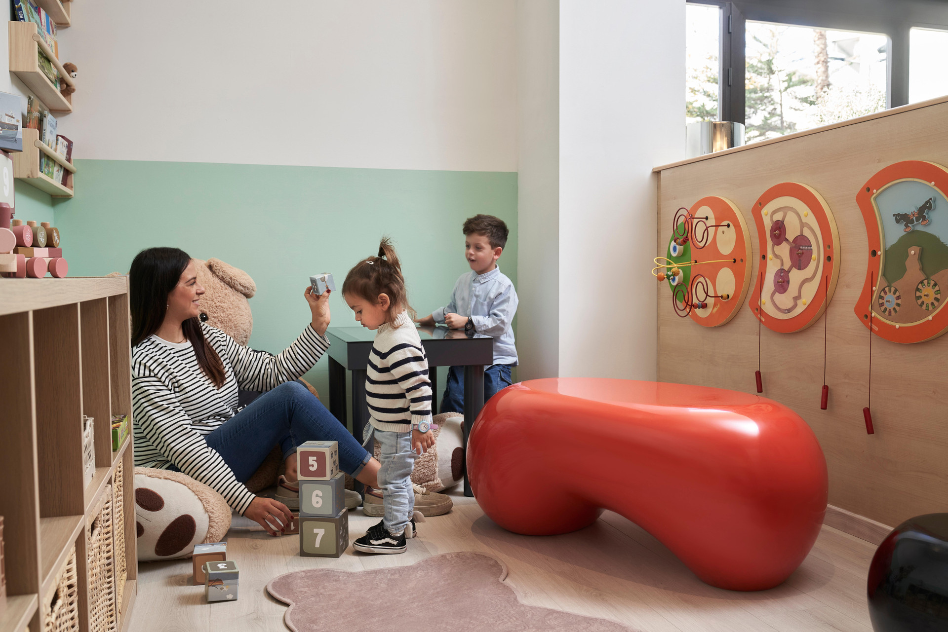 Vista Lobby Novotel Athenes