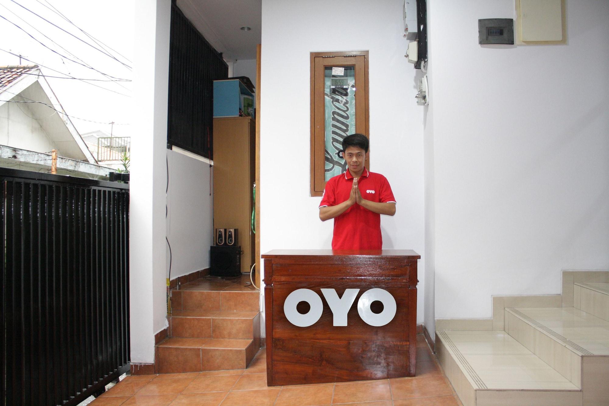 Vista Lobby OYO 245 Juana 21