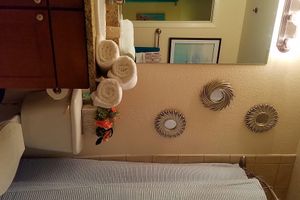 Alquiler Vacacional -  Lovely condo! Walking distance to Strip with pool & spa