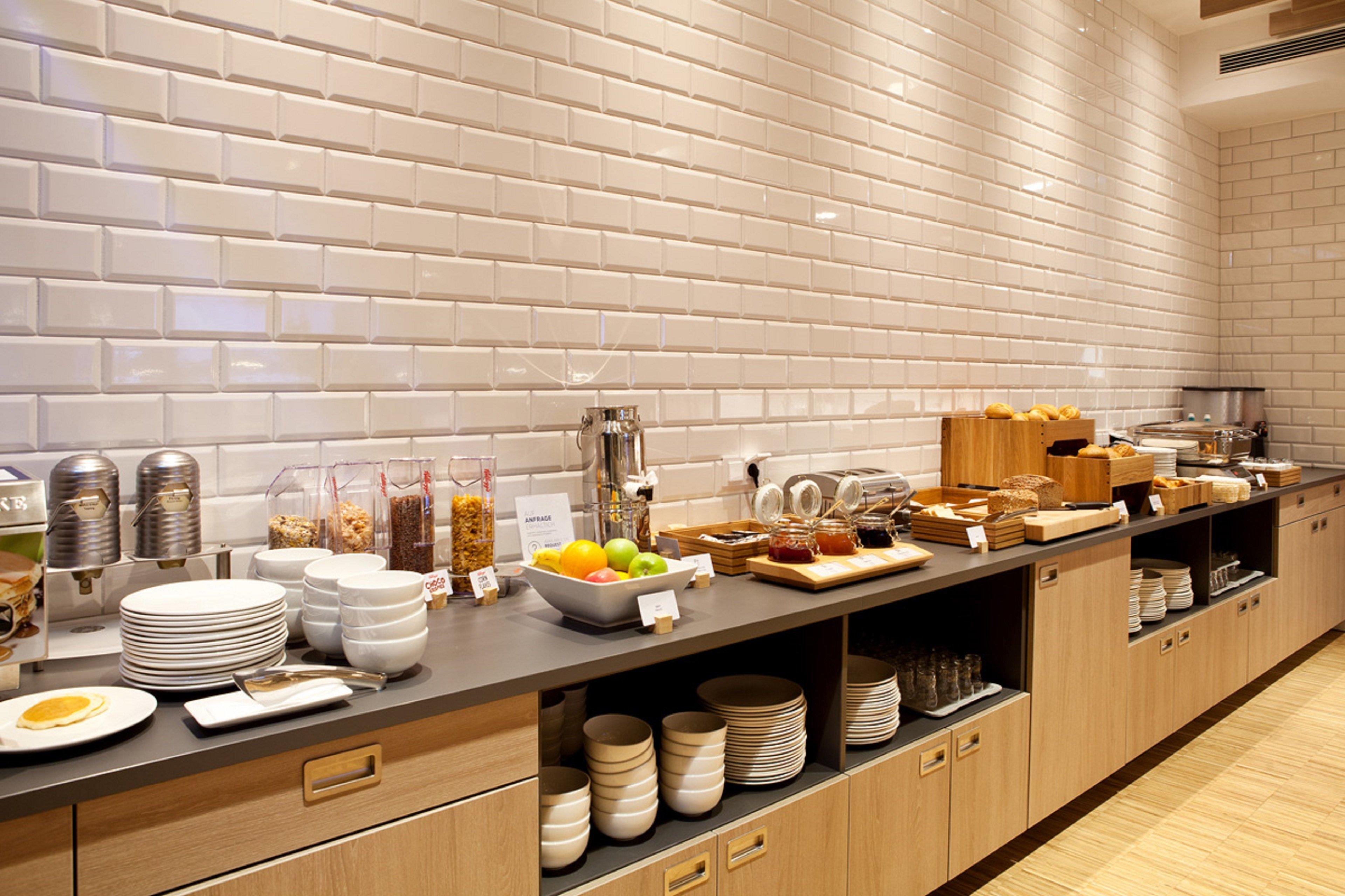 Restaurant Holiday Inn Express Munich Olching by IHG