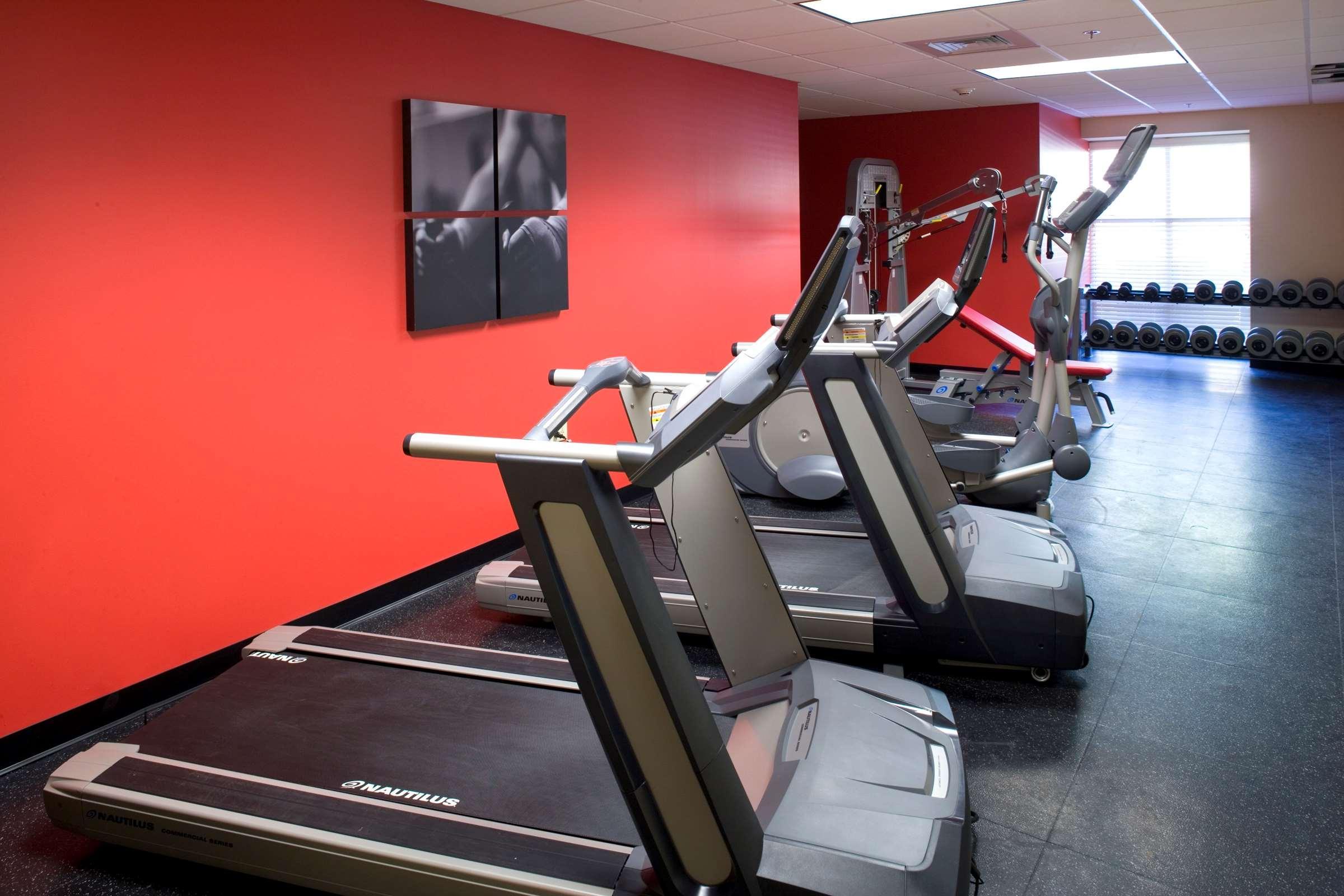Instalaciones Recreativas Country Inn & Suites by Radisson, Knoxville at Cedar Bluff, TN