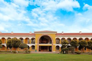 Alojamiento - HOTEL RESORT SALQUIS