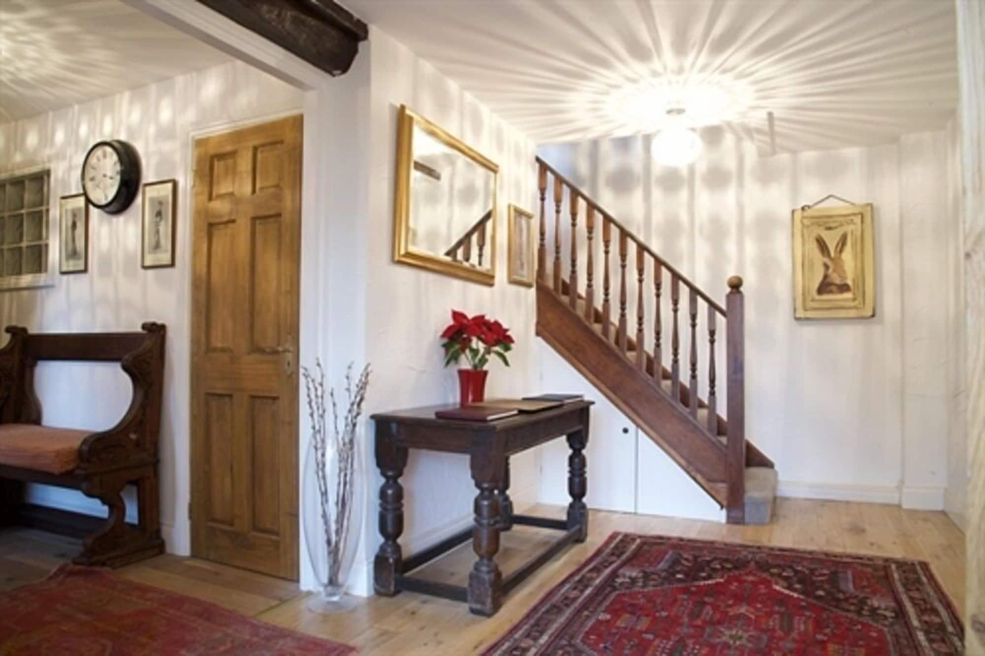 Varios Stoneleigh Barn B&B