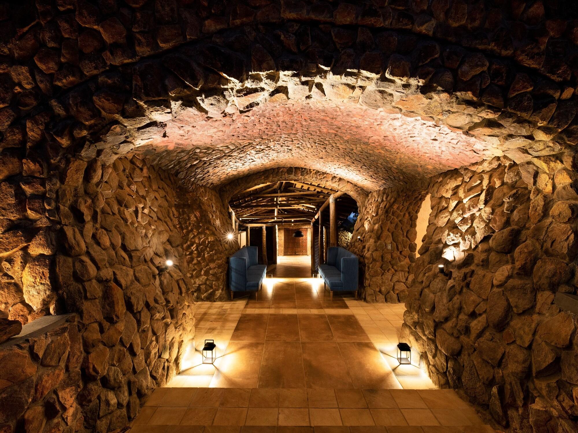 Vista Lobby Babohi at Qwabi Private Game Reserve