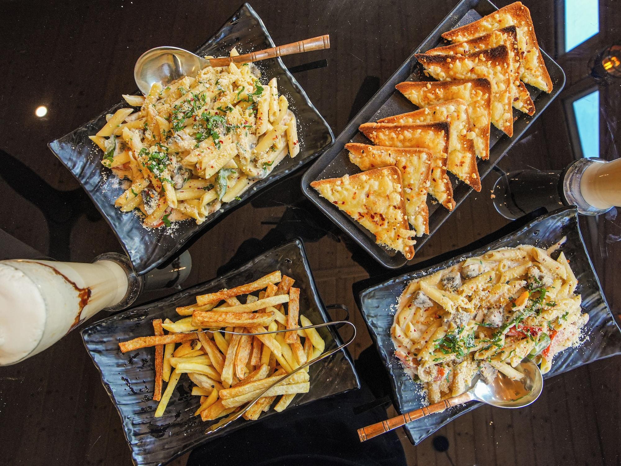 Restaurant Ambient Express Cr Park