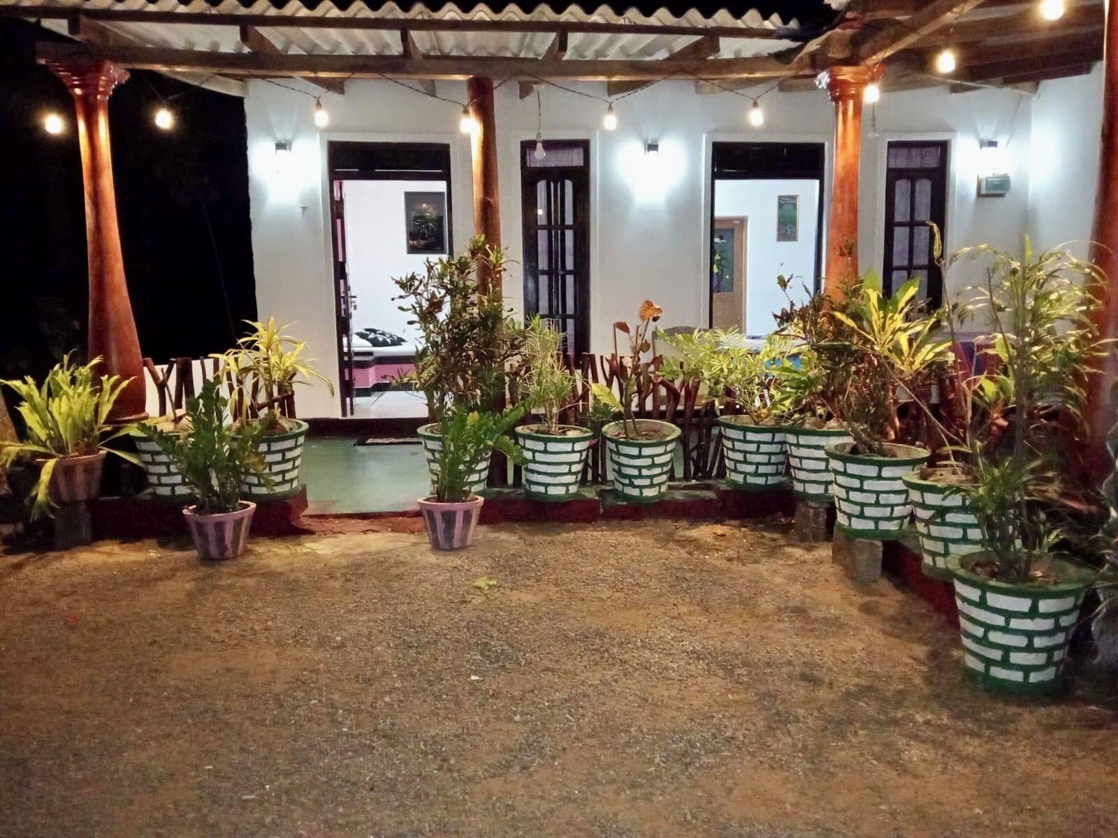 Vista Exterior Lions Gate Homestay