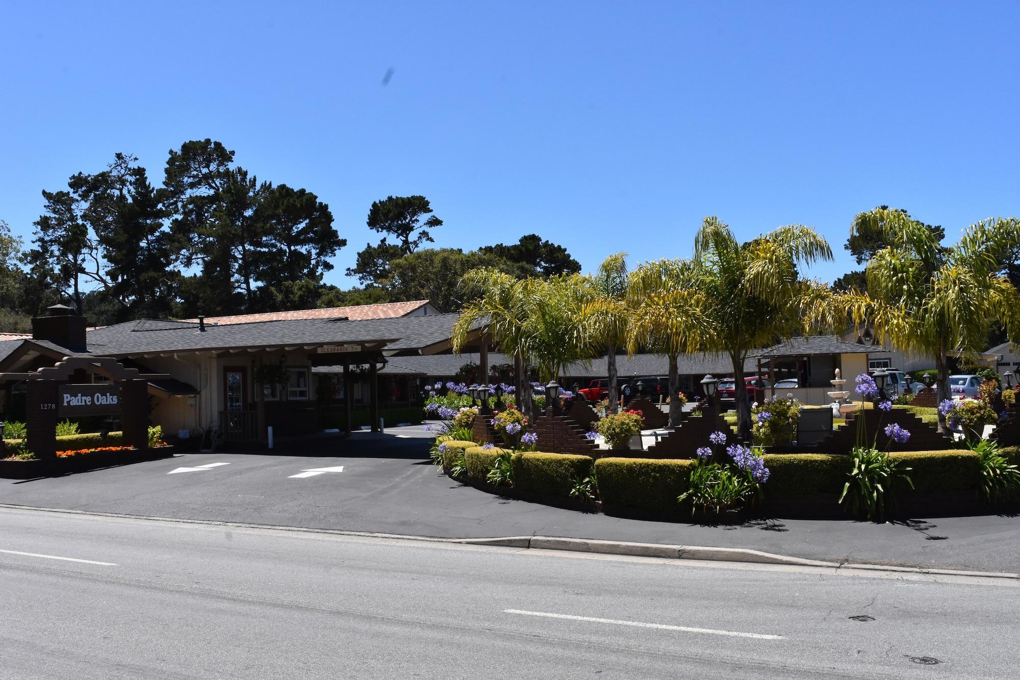 Vista Exterior Padre Oaks