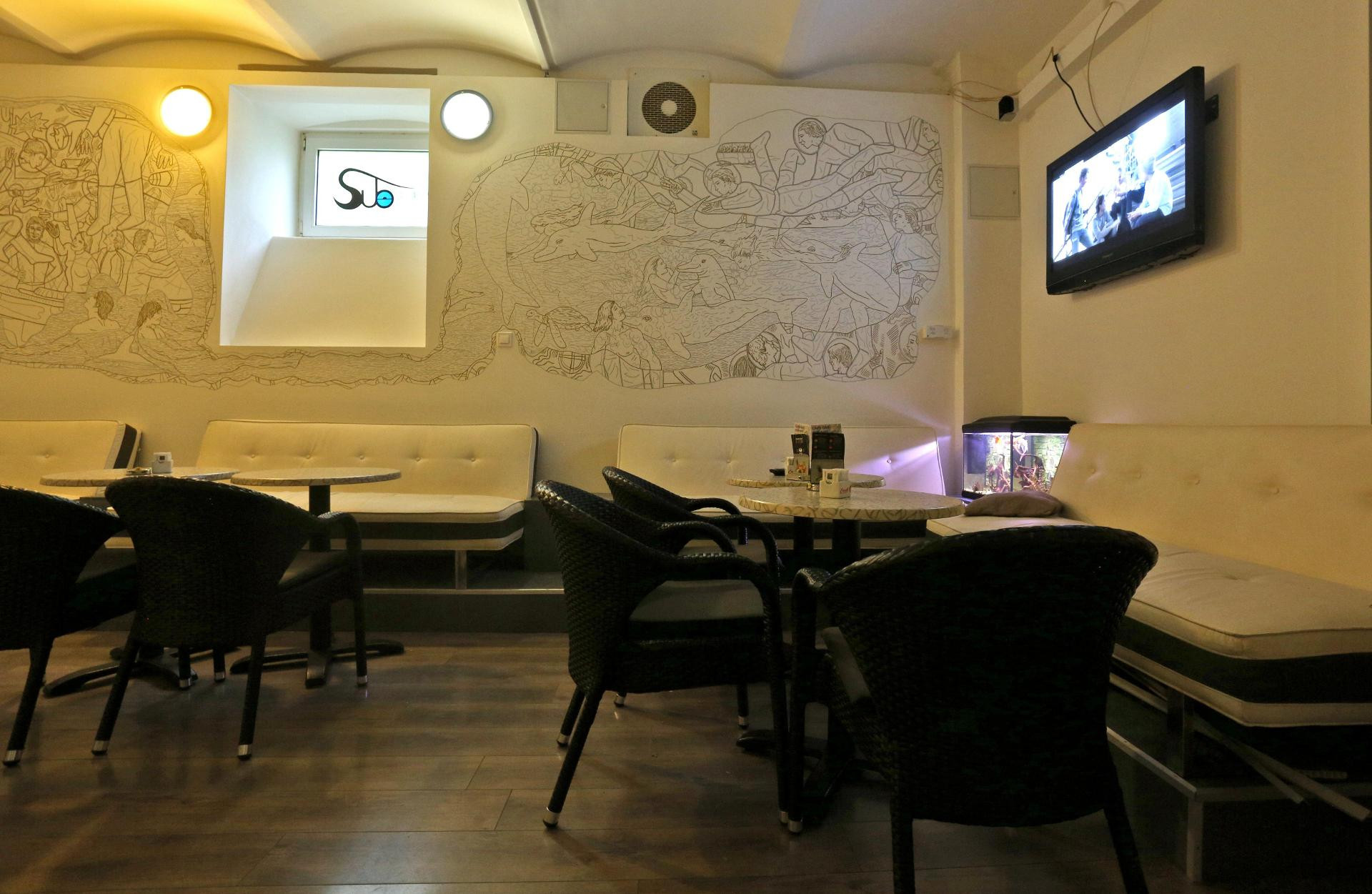 Vista Lobby SubSpace Hostel