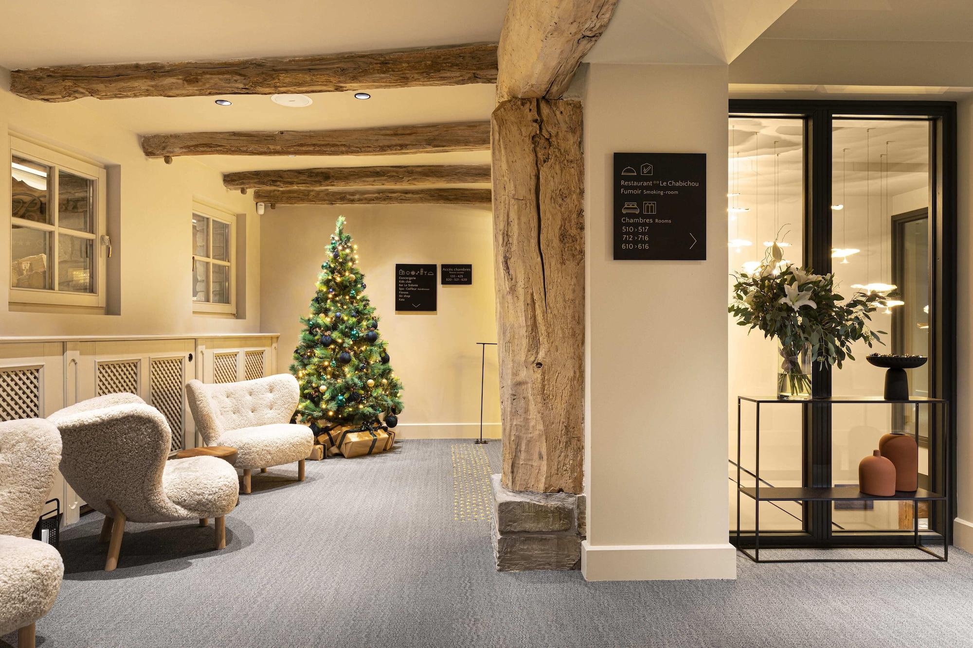 Vista Lobby Hotel Le Chabichou