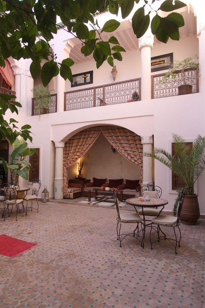 Vista Lobby Riad Cannelle