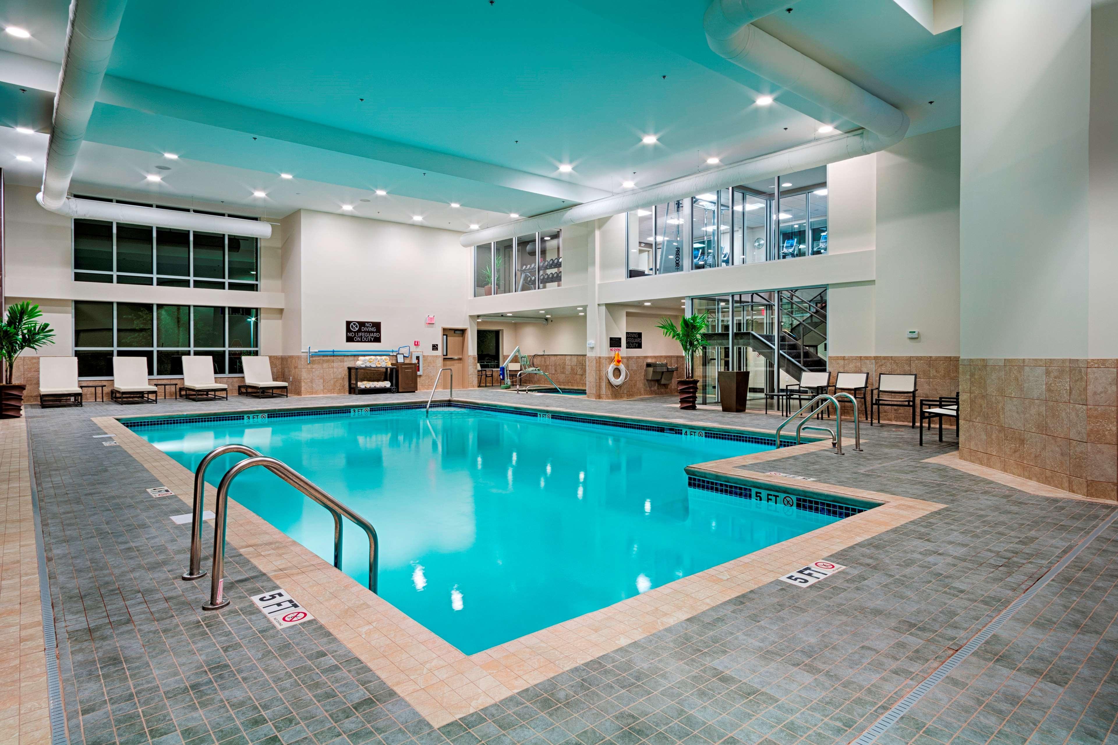 Vista Piscina Doubletree By Hilton Bristol