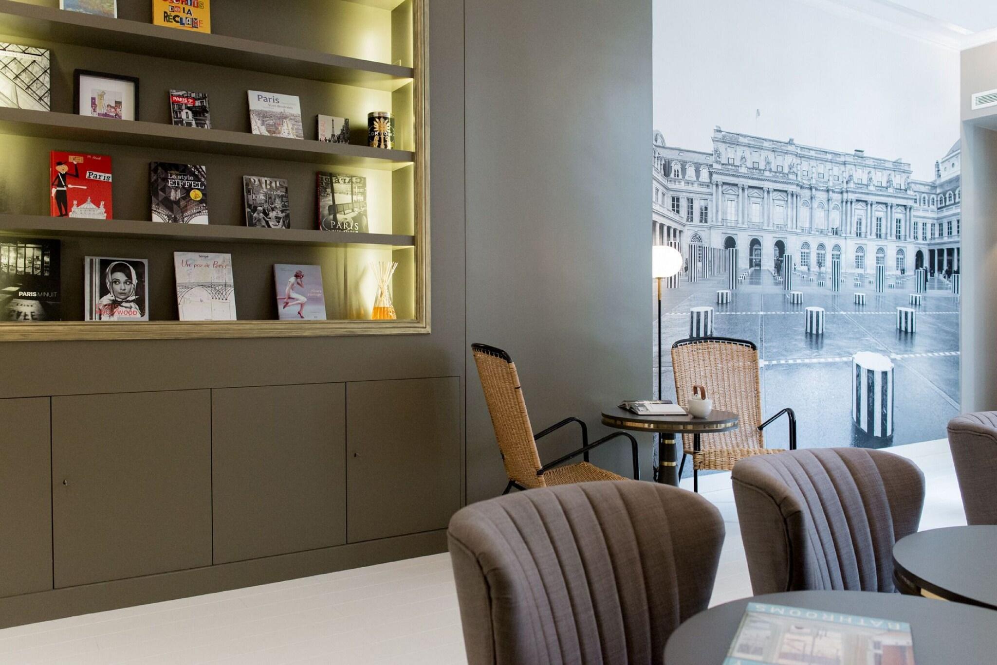 Vista Lobby 1er Etage Opera