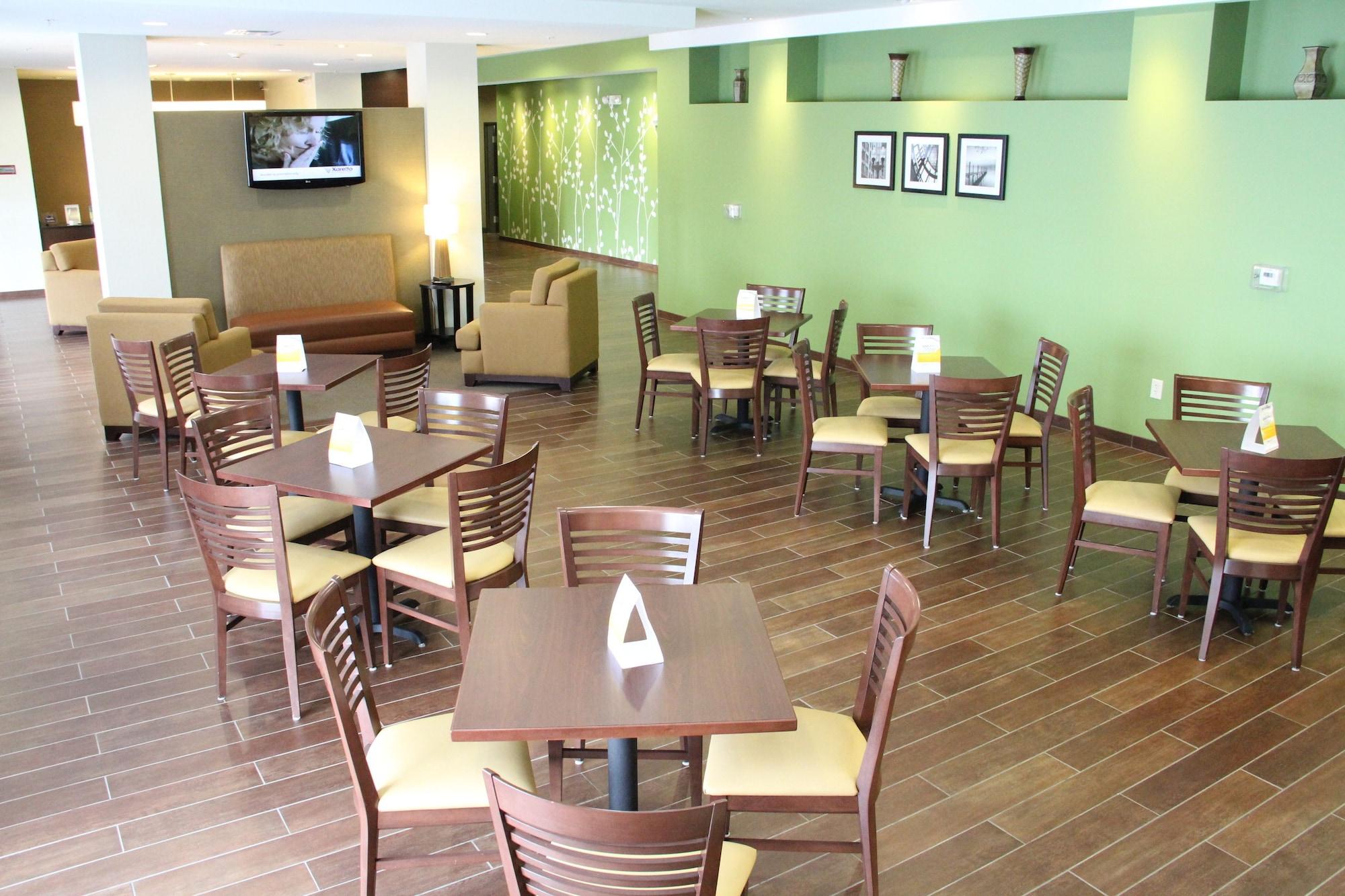 Restaurant Sleep Inn And Suites Haysville