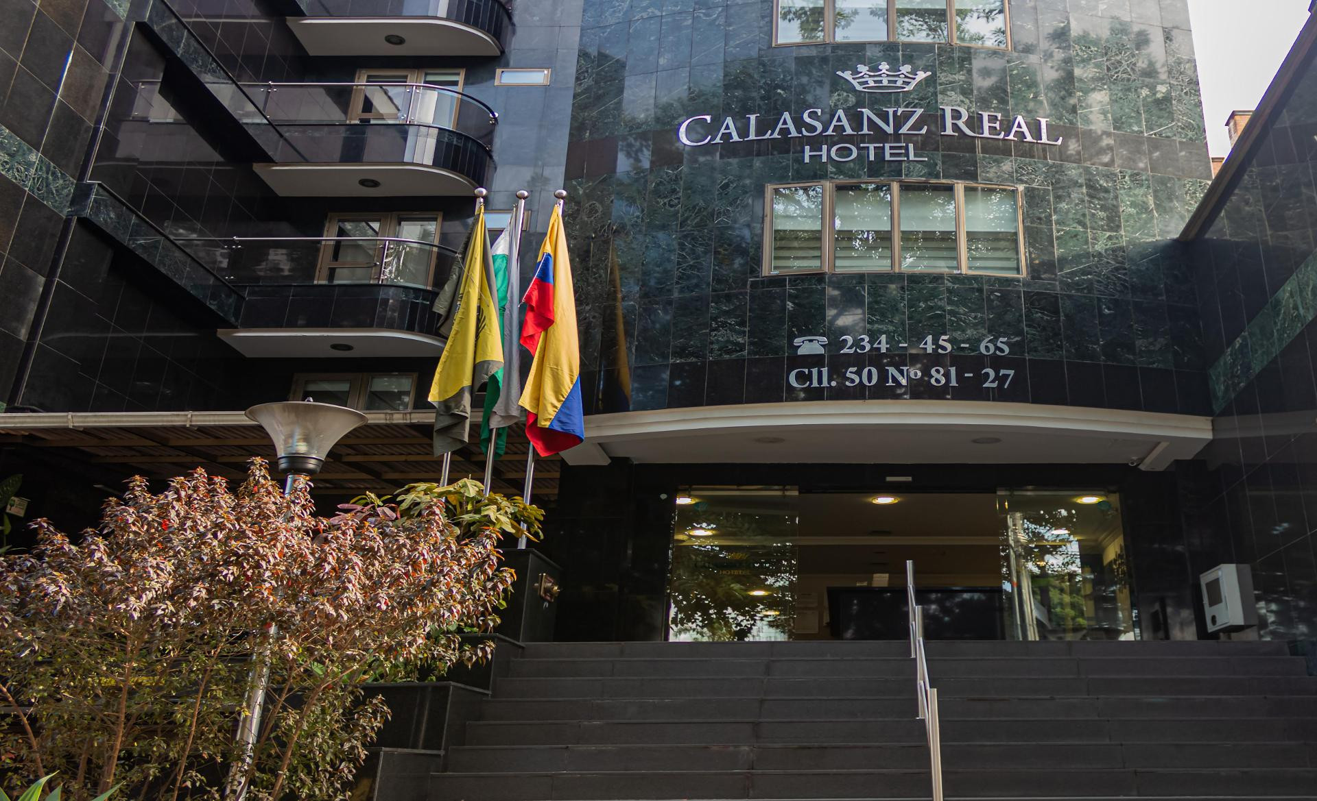 Vista Exterior Hotel Calasanz Real