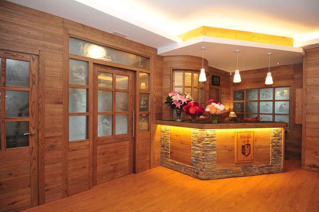 Vista Lobby La Creu 