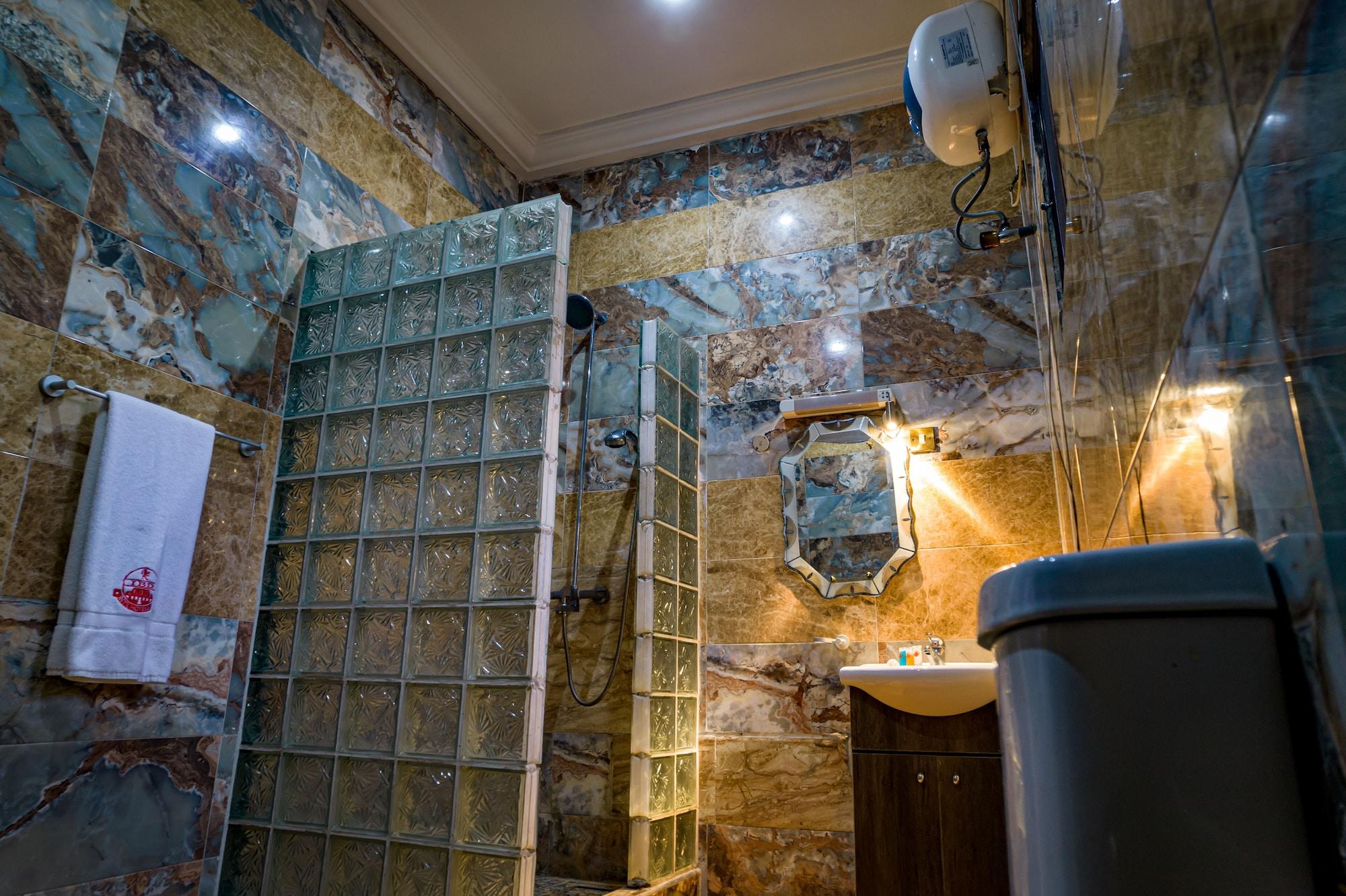 Equipamiento de Habitación IBD International Hotels Limited