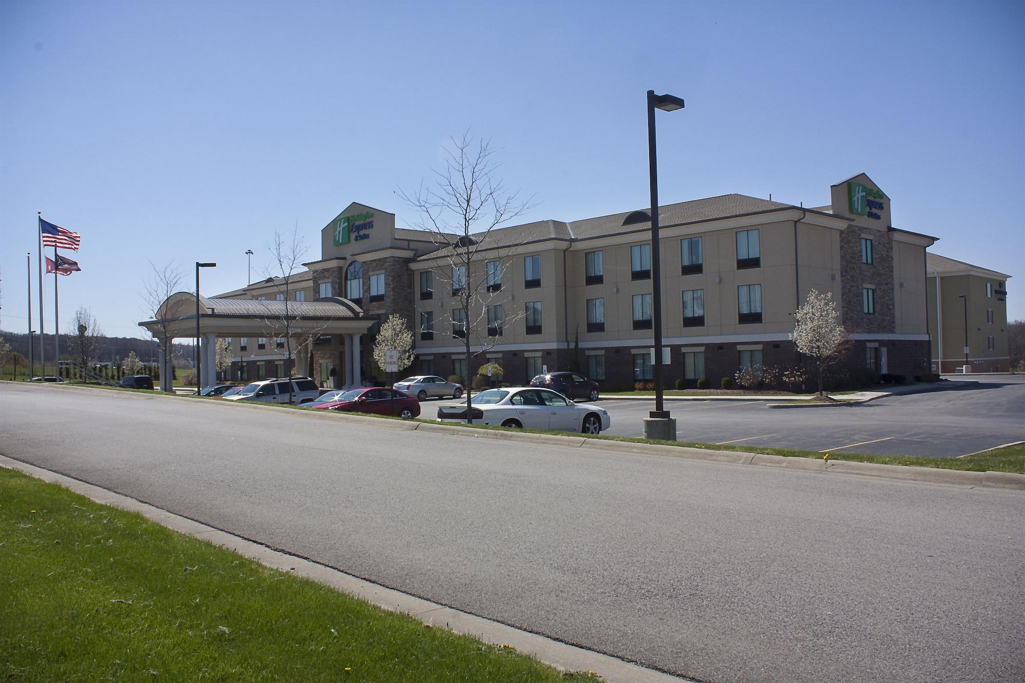 Vista Exterior Holiday Inn Express & Suites Youngstown West - Austintown by IHG