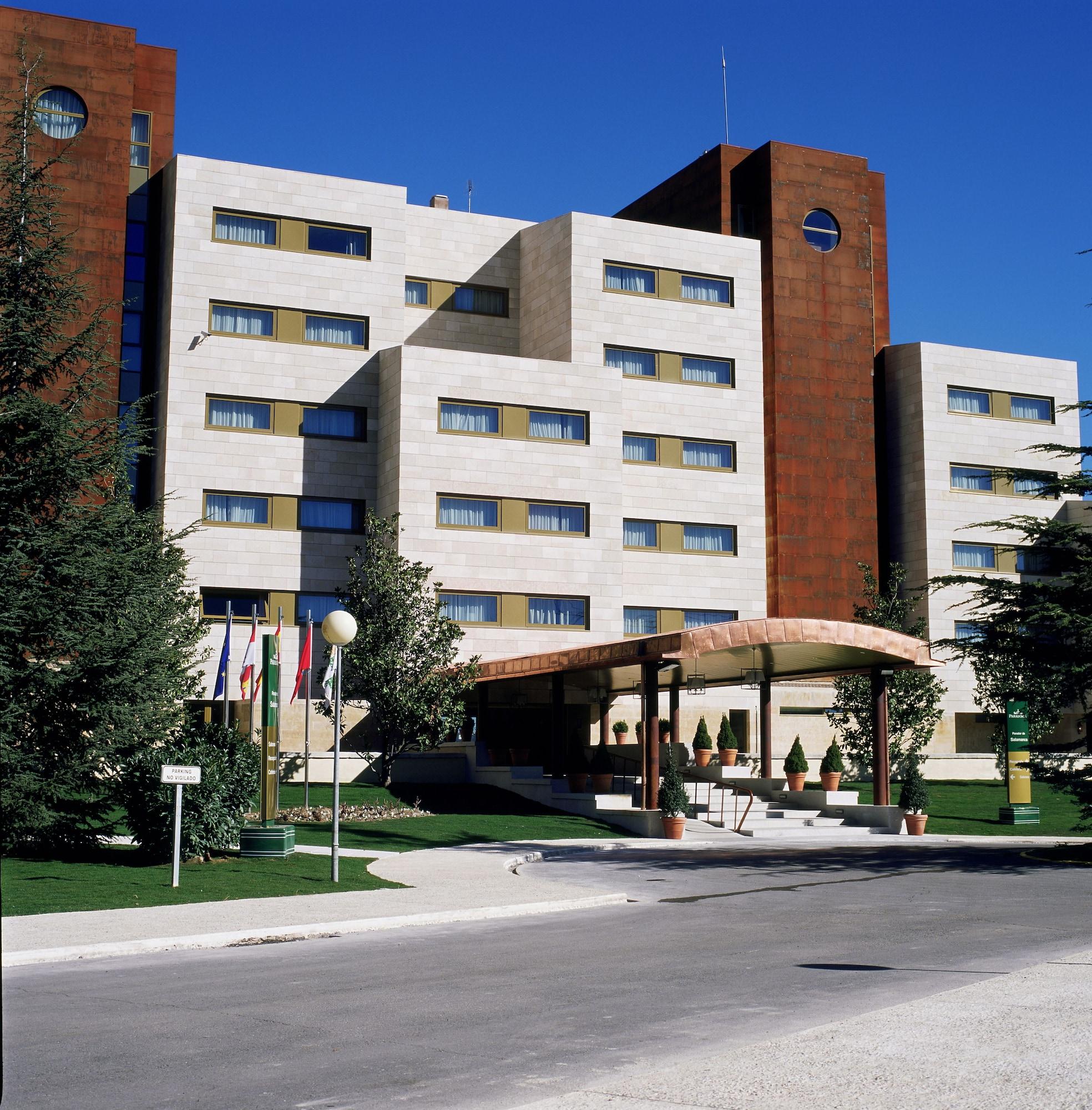 Vista Exterior Parador de Salamanca