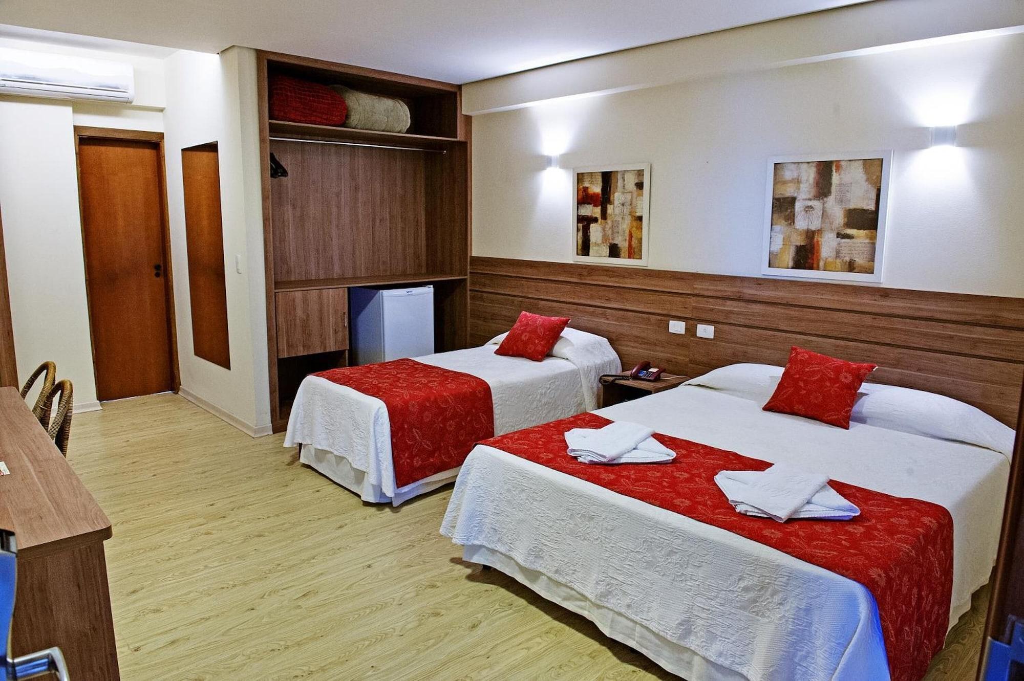 Habitación Hotel Metropolitan