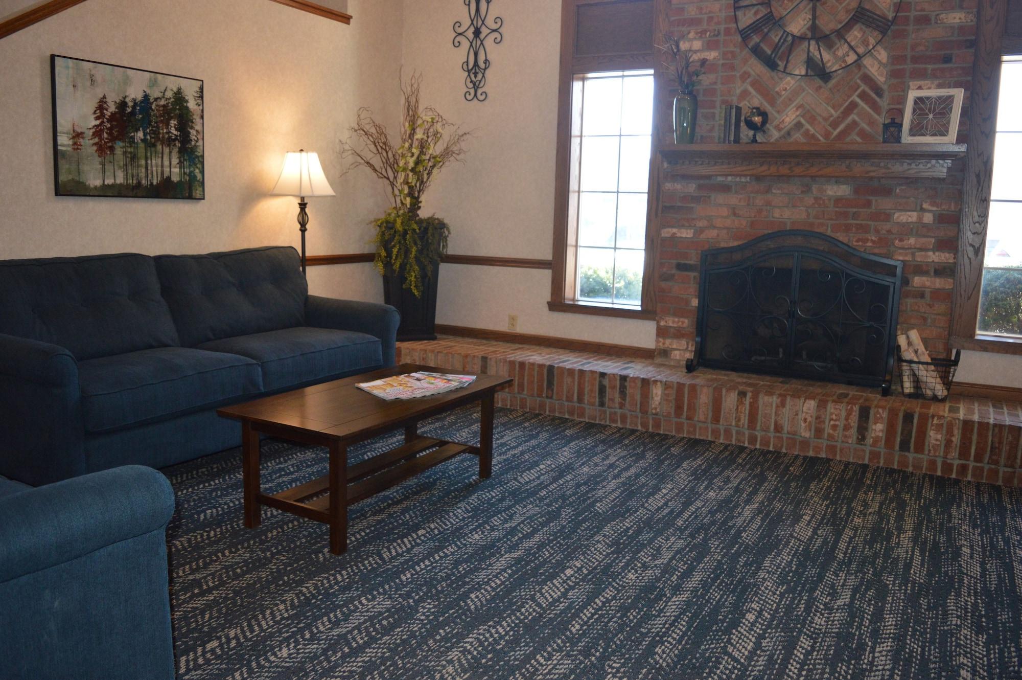 Vista Lobby Super 8 by Wyndham Greenfield