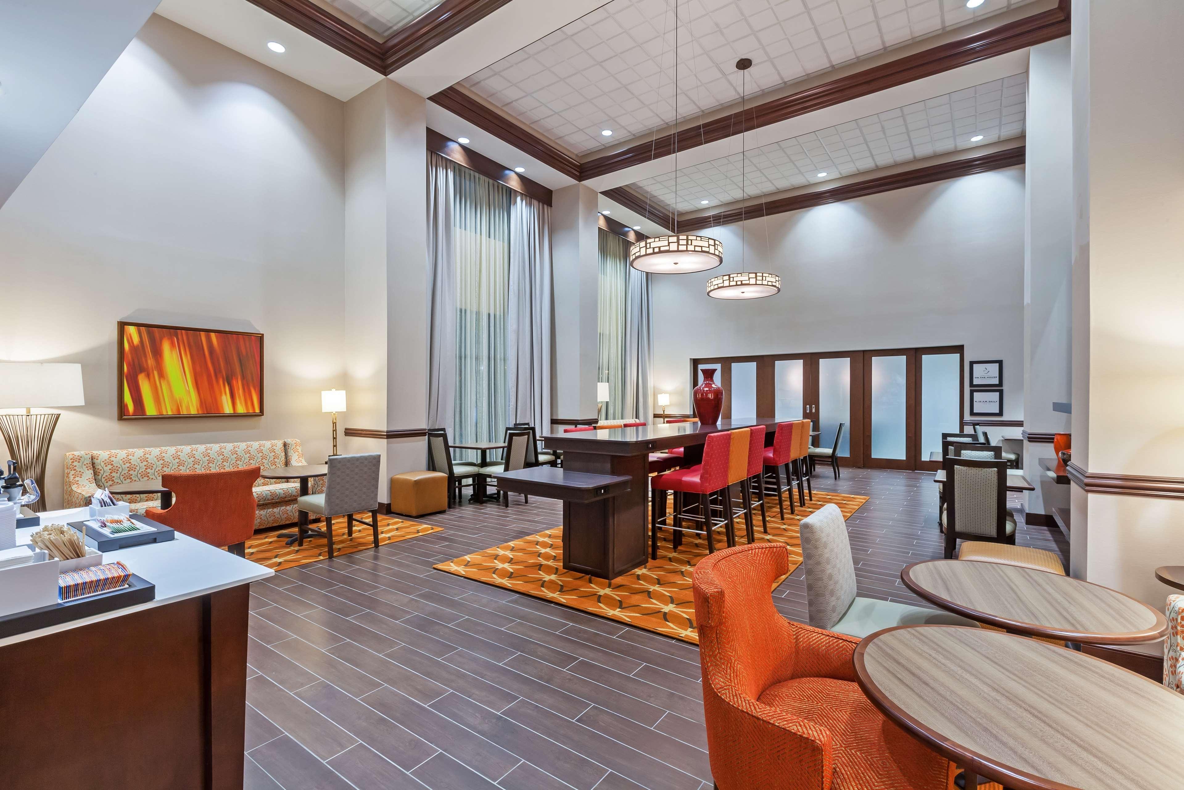 Restaurant Hampton Inn & Suites Houston I-10 West Park Row