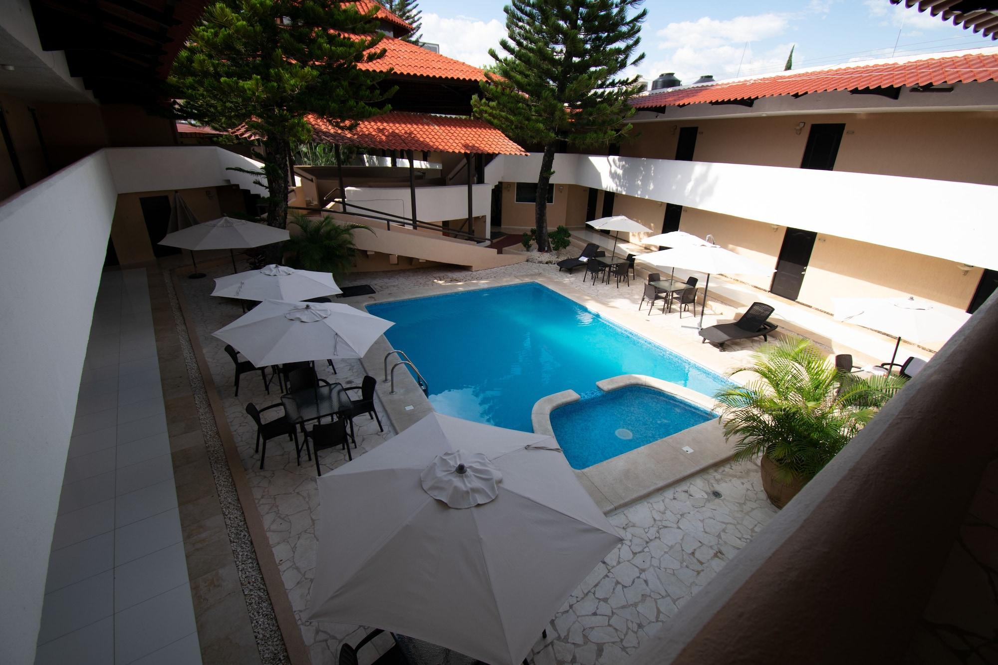 Vista Piscina Hotel Quinta Chiapas