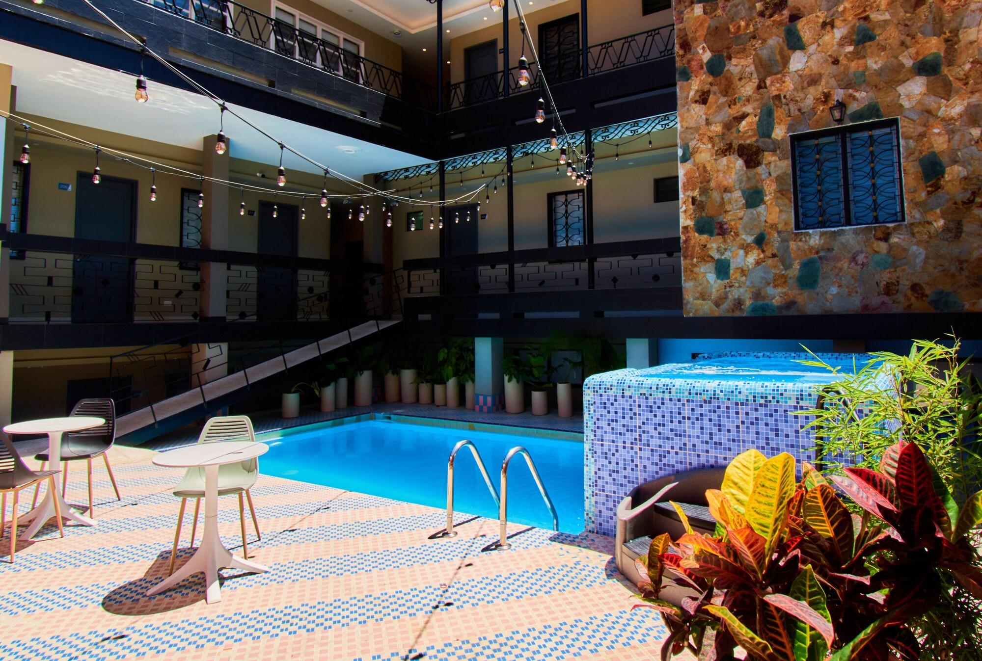 Vista Piscina Brana by Bernalo Hotel