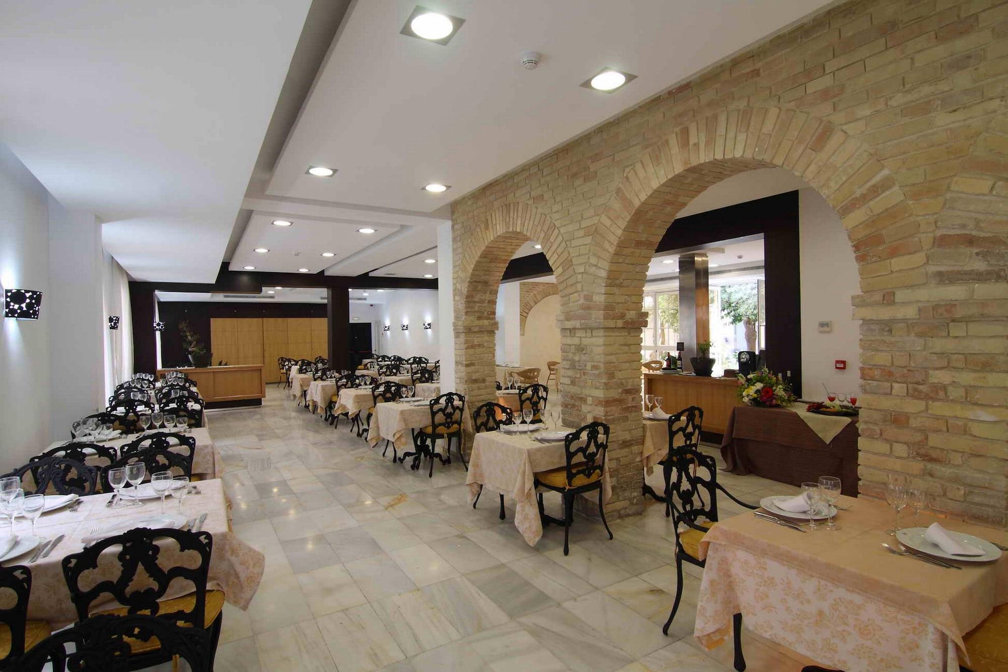 Restaurant Hotel San Gil Sevilla