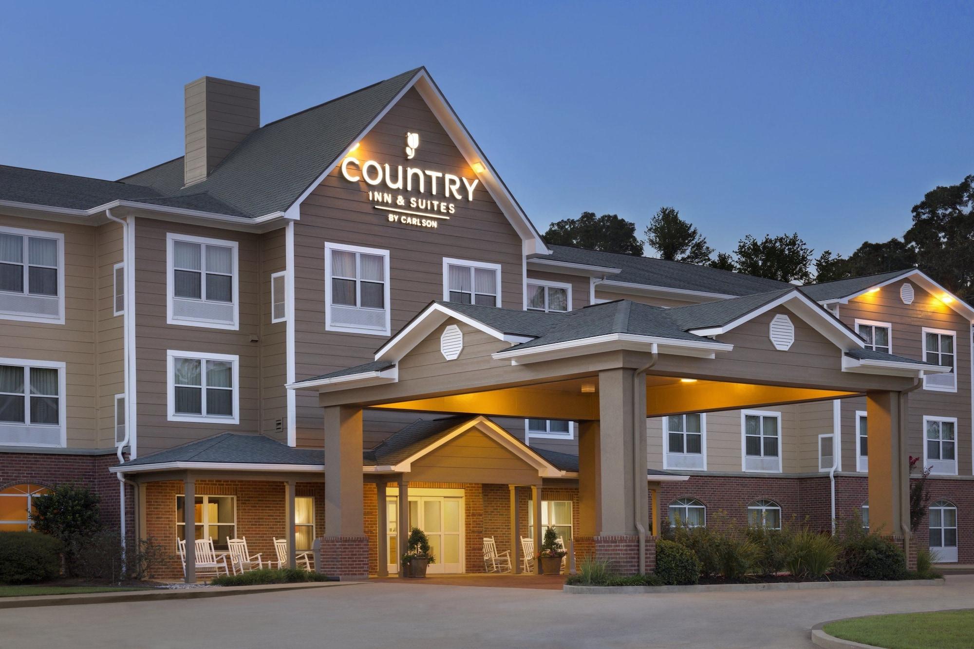 Vista Exterior Country Inn & Suites by Radisson, Pineville, LA