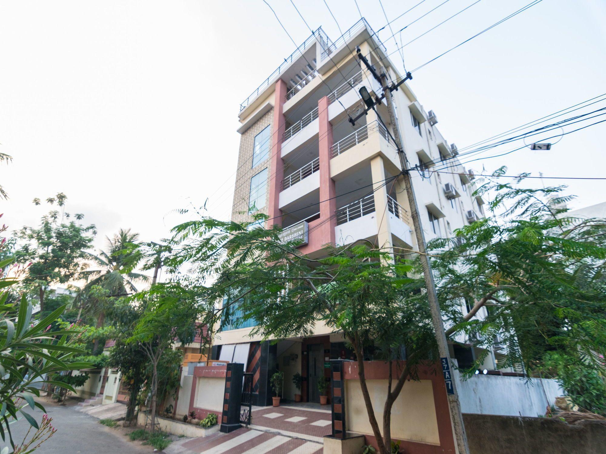 Vista Exterior OYO 7317 Sree Darshini