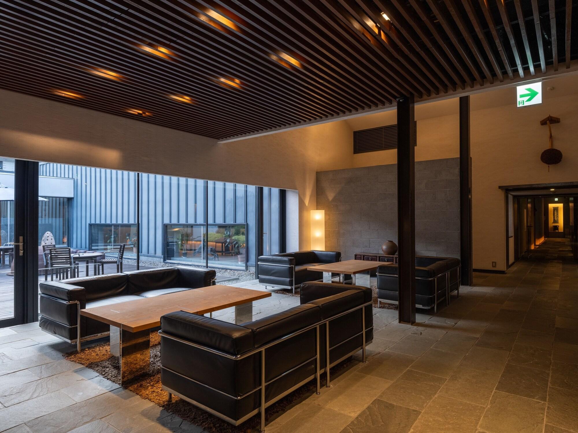 Vista Lobby Kuramure