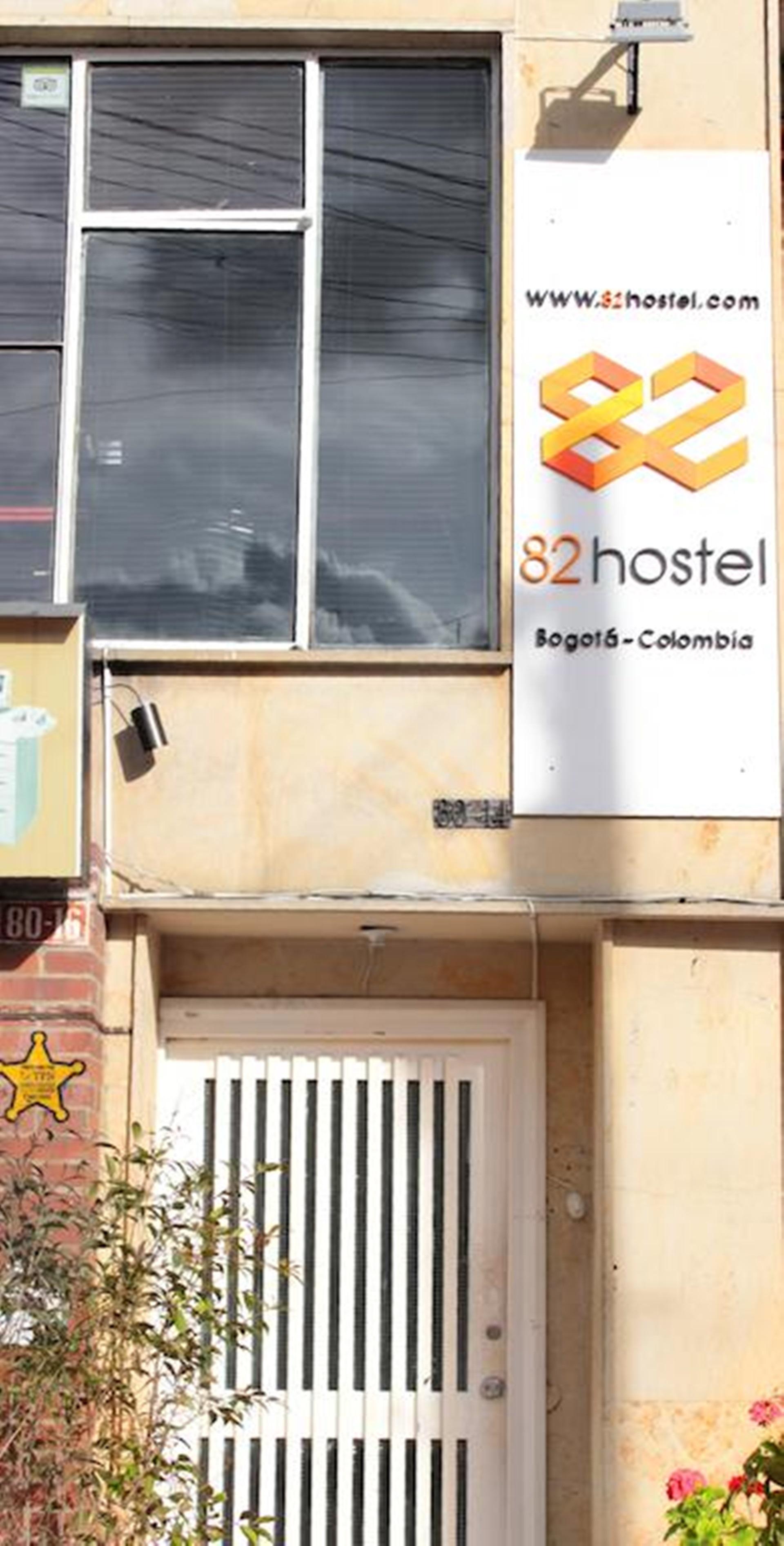 Vista Exterior 82 Hostel