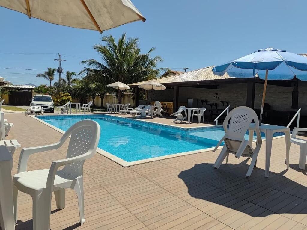 Vista Piscina Pousada X